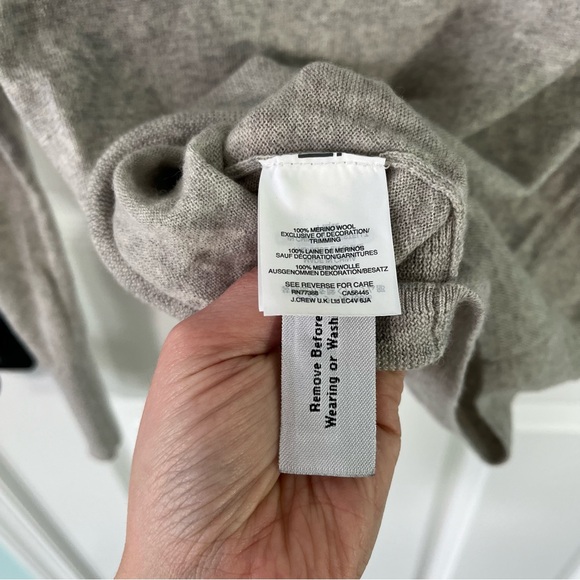 J. Crew 100% merino wool gray ruffled turtleneck sweater size xs zippers warm - Picture 5 of 5